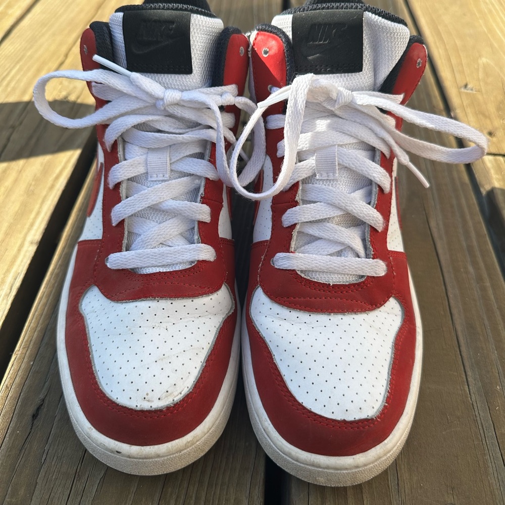 High Top Nike Shoes Sz 6.5Y